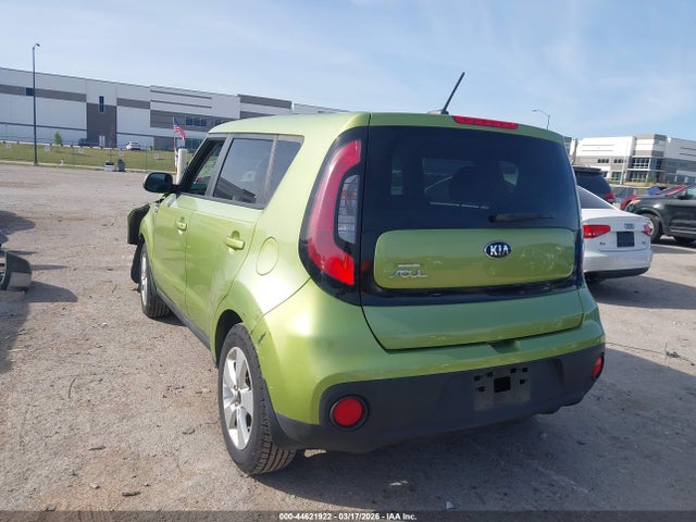 Продаж на аукціоні авто 2018 Kia Soul, vin: KNDJN2A27J7896842, номер лоту: 44621922
