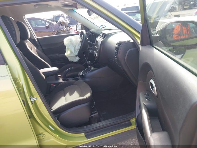 Продаж на аукціоні авто 2018 Kia Soul, vin: KNDJN2A27J7896842, номер лоту: 44621922