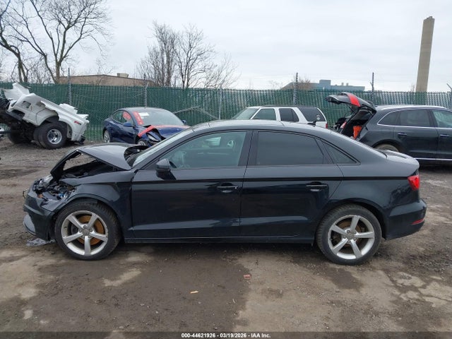 2015 Audi A3 2.0t Premium მანქანა იყიდება აუქციონზე, vin: WAUBFGFF5F1134028, აუქციონის ნომერი: 44621926