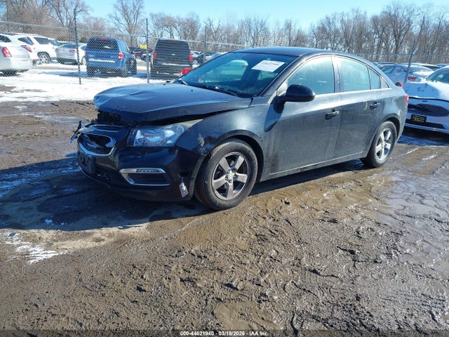 1G1PC5SB3F7157757 Chevrolet Cruze 1lt Auto