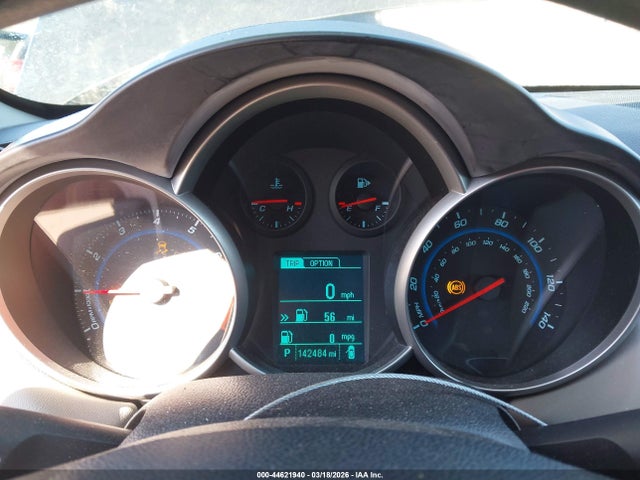 1G1PC5SB3F7157757 Chevrolet Cruze 1lt Auto