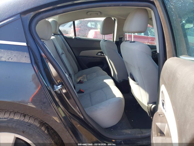 1G1PC5SB3F7157757 Chevrolet Cruze 1lt Auto