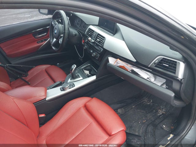 44621948 :رقم المزاد ، WBA8B7C56GK368840 vin ، 2016 Bmw 340i Xdrive مزاد بيع