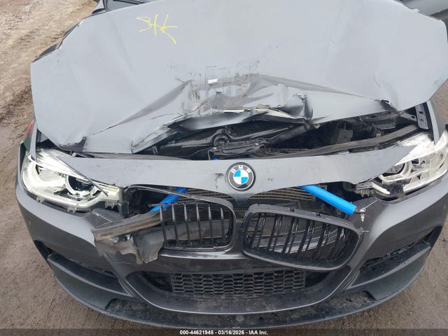 44621948 :رقم المزاد ، WBA8B7C56GK368840 vin ، 2016 Bmw 340i Xdrive مزاد بيع