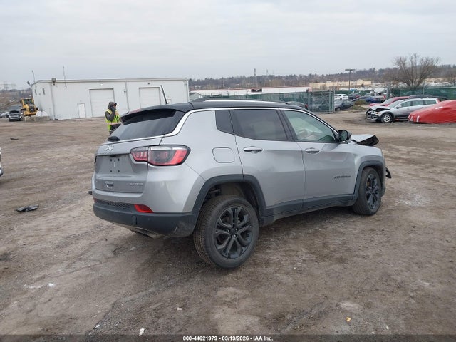 2022 Jeep Compass Limited 4x4 მანქანა იყიდება აუქციონზე, vin: 3C4NJDCB4NT155491, აუქციონის ნომერი: 44621979