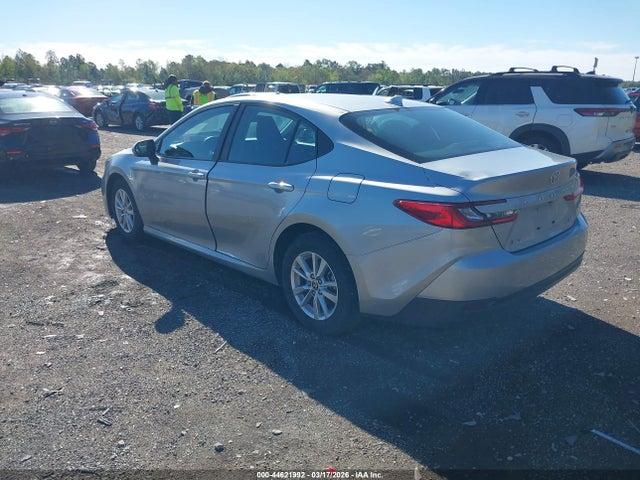 2025 Toyota Camry Le მანქანა იყიდება აუქციონზე, vin: 4T1DAACK1SU007175, აუქციონის ნომერი: 44621992