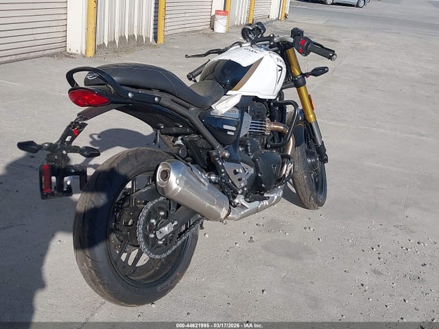 SMTT127Y8TNA43658 Triumph Motorcycle Speed 400