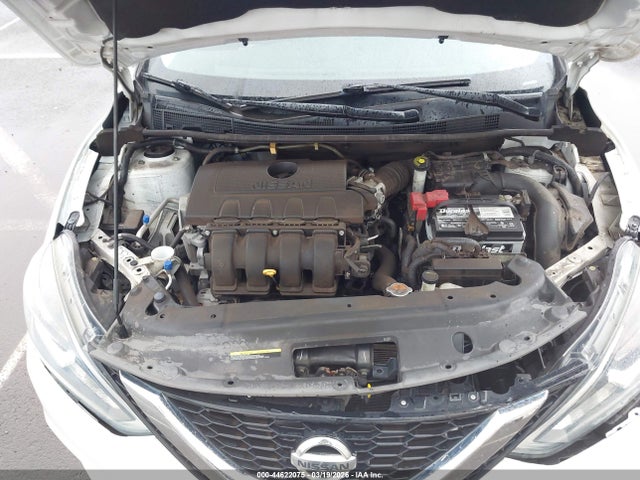 44622075 :رقم المزاد ، 3N1AB7AP6JY310778 vin ، 2018 Nissan Sentra S مزاد بيع