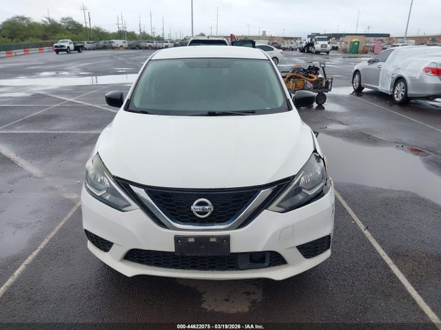 44622075 :رقم المزاد ، 3N1AB7AP6JY310778 vin ، 2018 Nissan Sentra S مزاد بيع