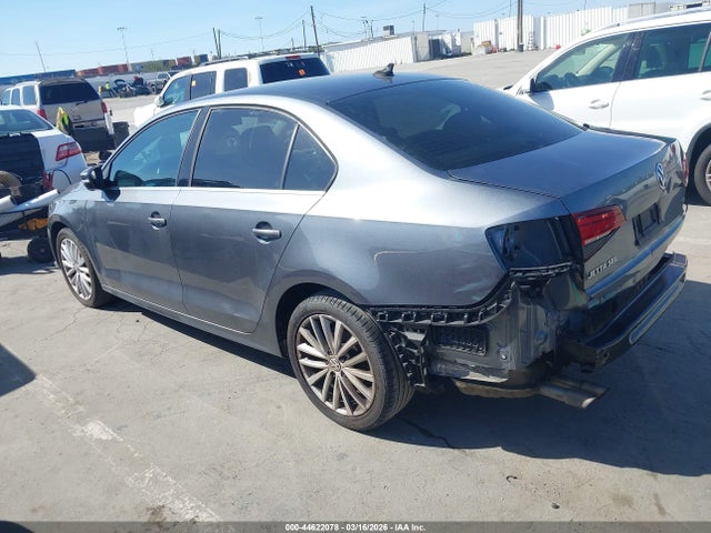 Продажа на аукционе авто 2016 Volkswagen Jetta 1.8t Sel, vin: 3VWL17AJ1GM215675, номер лота: 44622078