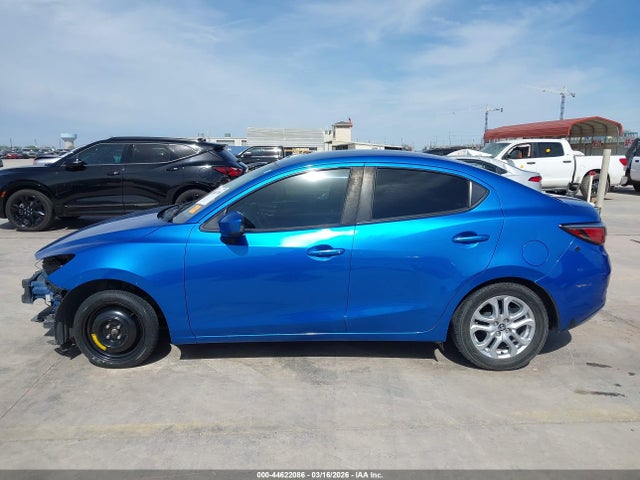 3MYDLBYVXHY158207 Toyota YARIS IA