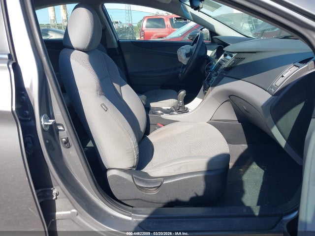 5NPEB4AC7EH927233 Hyundai SONATA GLS