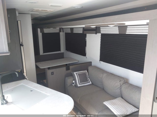 44622093 :رقم المزاد ، 5RXHB3621N1485576 vin ، 2022 Cruiser Other مزاد بيع