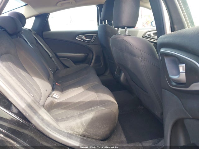 Продажа на аукционе авто 2015 Chrysler 200 Limited, vin: 1C3CCCAB4FN709021, номер лота: 44622096