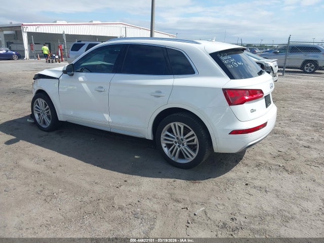2018 AUDI Q5 WA1CNAFY3J2159838 Photo 2