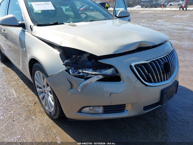 44622105 :رقم المزاد ، 2G4GS5EC8B9185279 vin ، 2011 Buick Regal Cxl Oshawa مزاد بيع