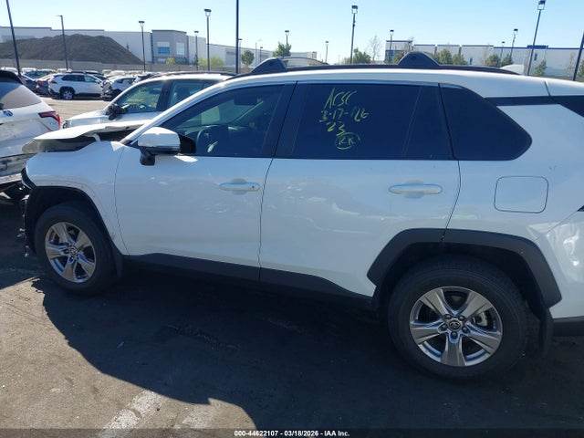 2T3W1RFV7SW367037 Toyota Rav4 Xle