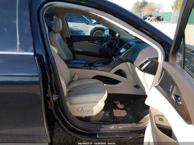 Продажа на аукционе авто 2017 Lincoln Mkx Reserve, vin: 2LMPJ6LR3HBL34882, номер лота: 44622137