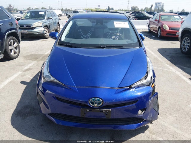 JTDKBRFU8H3533502 Toyota Prius Two