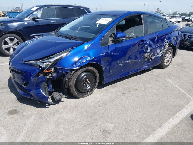 JTDKBRFU8H3533502 Toyota Prius Two