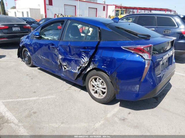 JTDKBRFU8H3533502 Toyota Prius Two
