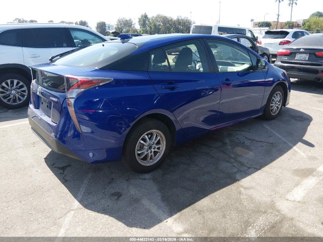 JTDKBRFU8H3533502 Toyota Prius Two