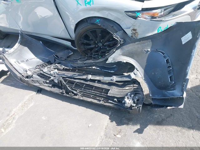 5TDJZRBH2NS174173 Toyota Highlander Xse