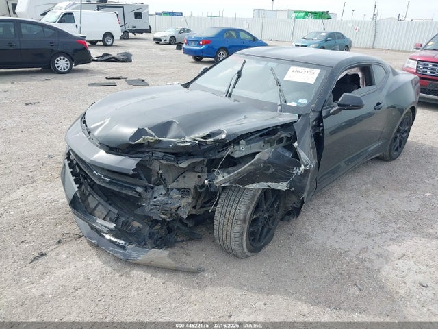 2016 CHEVROLET CAMARO 1G1FB1RS6G0191182 Photo 1