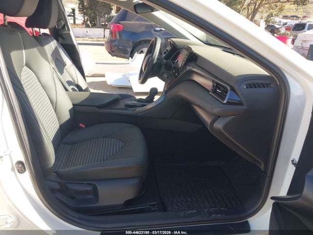 4T1G11AK6NU046364 Toyota CAMRY SE
