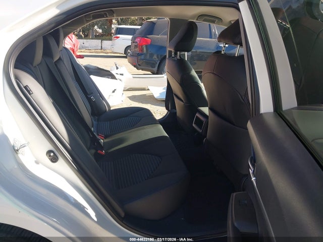 4T1G11AK6NU046364 Toyota CAMRY SE