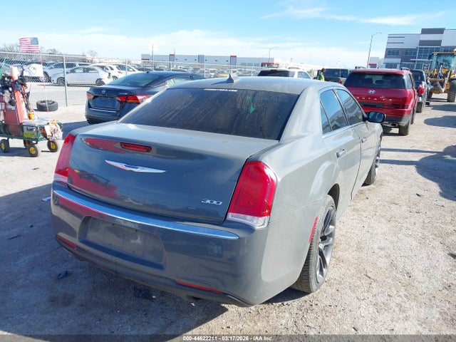 Aukcja sprzedaży 2018 Chrysler 300 Touring L, vin: 2C3CCAAG5JH253998, numer aukcji: 44622211