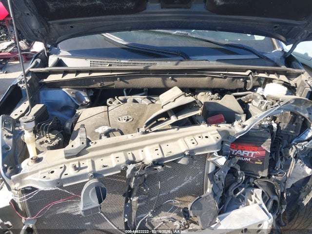 5TDJZRFHXJS896608 Toyota Highlander Xle