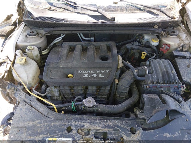 2014 Chrysler 200 Lx მანქანა იყიდება აუქციონზე, vin: 1C3CCBAB7EN121896, აუქციონის ნომერი: 44622223