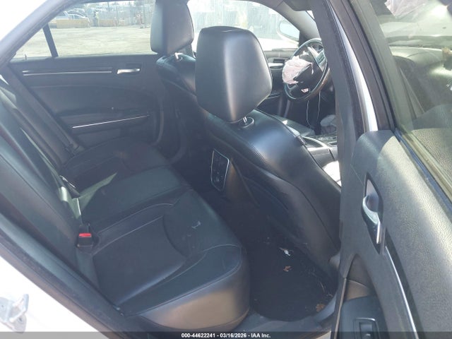 Auction sale of the 2013 Chrysler 300c, vin: 2C3CCAET6DH650549, lot number: 44622241