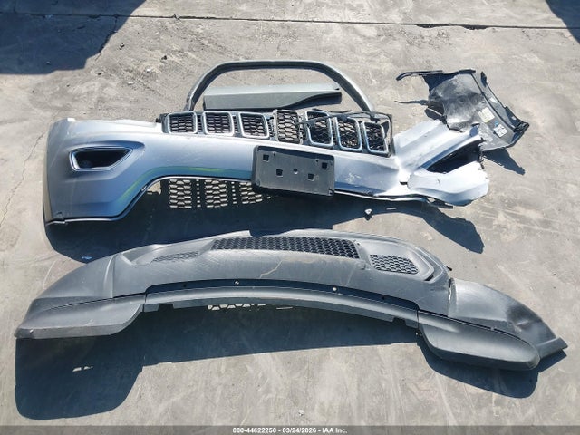 2024 Toyota Rav4 Hybrid Xle Premium მანქანა იყიდება აუქციონზე, vin: JTMB6RFV3RJ044855, აუქციონის ნომერი: 44622250