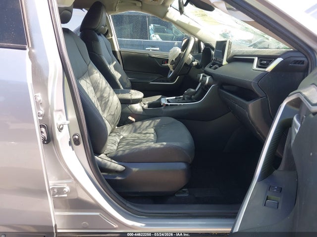 2024 Toyota Rav4 Hybrid Xle Premium მანქანა იყიდება აუქციონზე, vin: JTMB6RFV3RJ044855, აუქციონის ნომერი: 44622250