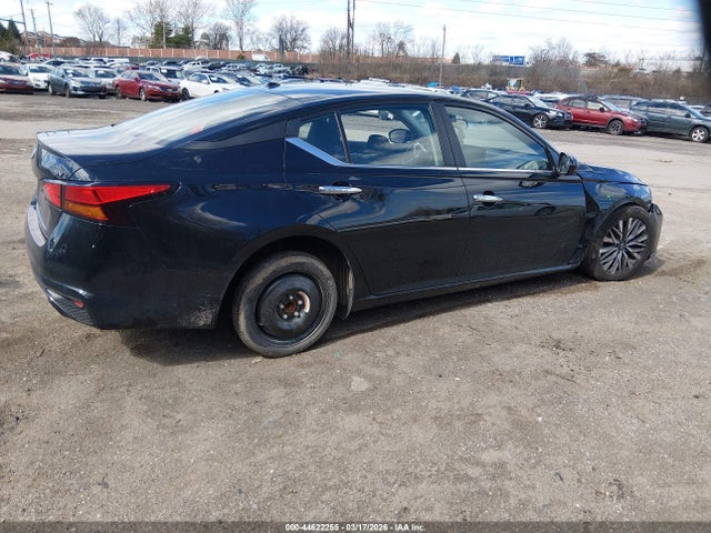 44622255 :رقم المزاد ، 1N4BL4DV7PN373875 vin ، 2023 Nissan Altima Sv Fwd مزاد بيع