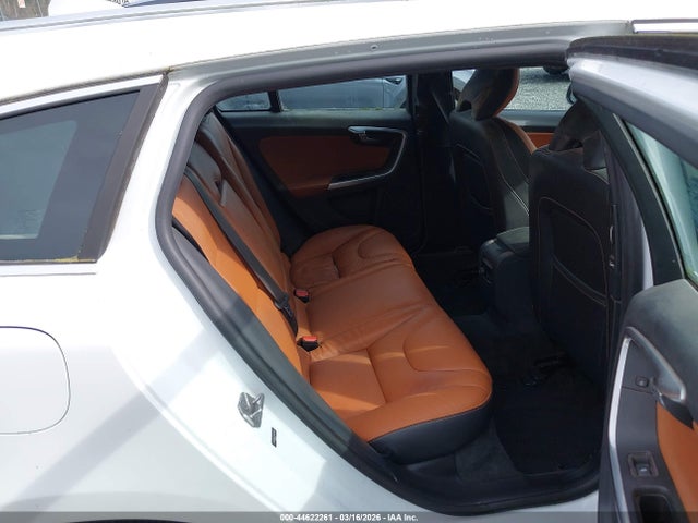 Volvo V60 T5 Premier 2015 YV140MEK2F1263798 Image 18