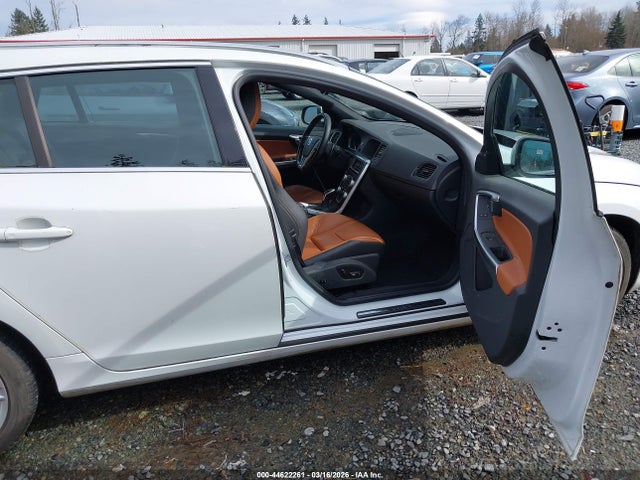 Volvo V60 T5 Premier 2015 YV140MEK2F1263798 Image 5