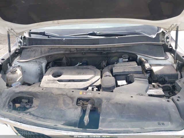 5XYPG4A37HG253056 KIA Sorento 2.4l Lx