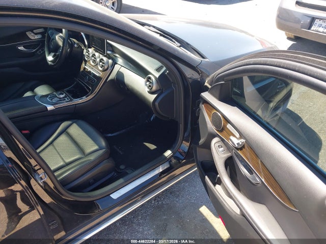 Продажа на аукционе авто 2018 Mercedes-benz C 300, vin: WDDWF4JB9JR403378, номер лота: 44622284