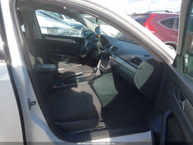 44622314 :رقم المزاد ، 1VWAH7A35CC086775 vin ، 2012 Volkswagen Passat 2.5l S مزاد بيع