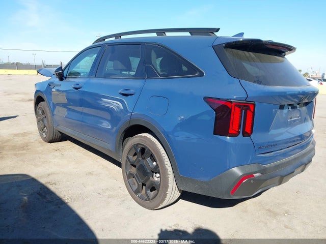 5XYRKDJF4SG322438 KIA Sorento X-line Sx