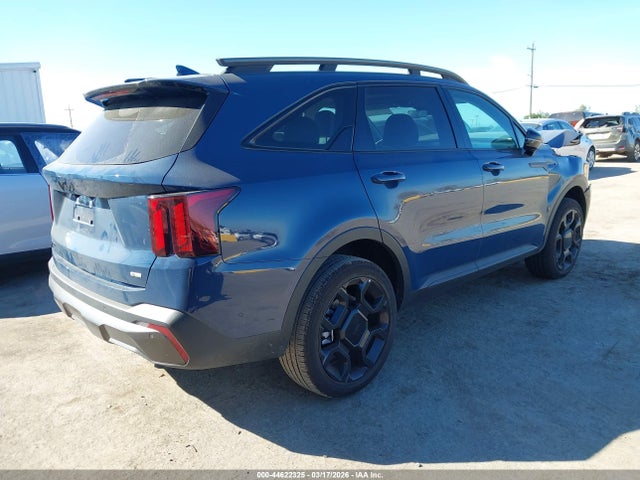 5XYRKDJF4SG322438 KIA Sorento X-line Sx