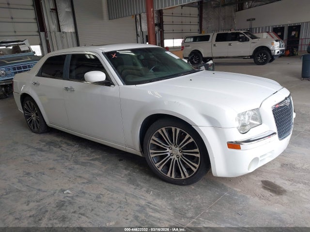 2010 CHRYSLER 300C 2C3CA9CT7AH328909