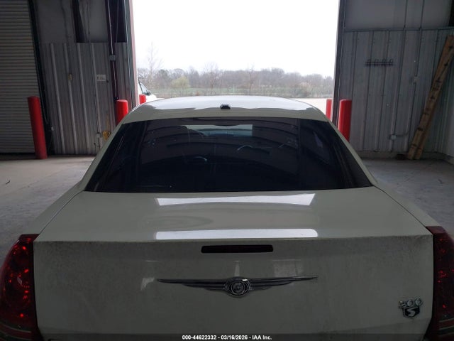 Aukcja sprzedaży 2010 Chrysler 300c V8, vin: 2C3CA9CT7AH328909, numer aukcji: 44622332
