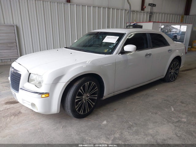 2010 CHRYSLER 300C 2C3CA9CT7AH328909 Photo 1