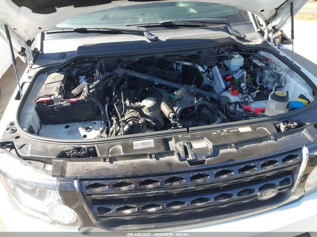 Land Rover LR4 2016 SALAG2V66GA804602 Image 10