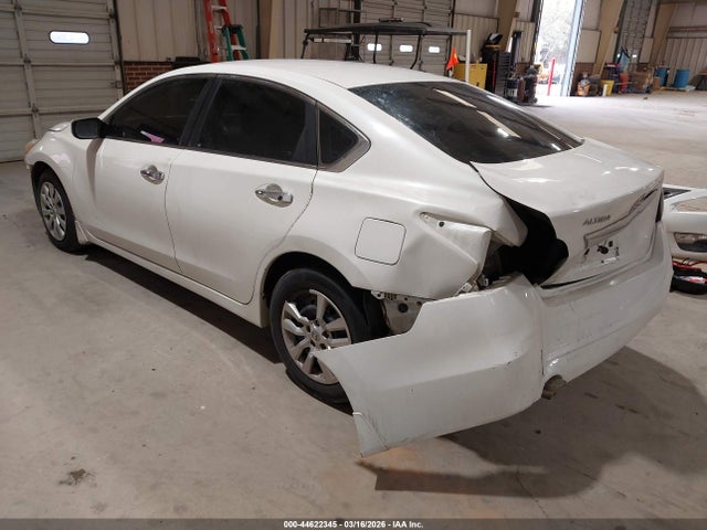 Auction sale of the 2015 Nissan Altima 2.5 S, vin: 1N4AL3AP4FN863605, lot number: 44622345