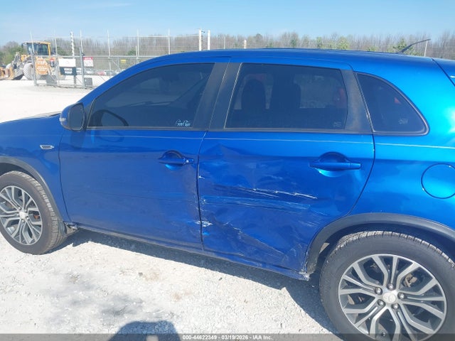 JA4AP3AUXGZ030934 Mitsubishi Outlander Sport 2.0 Es
